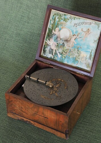 Nostalgic Music Box