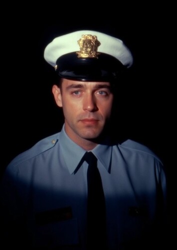 Officer Julian Manequin