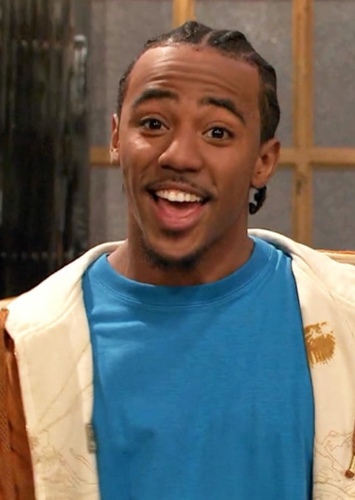 Olamide Faison
