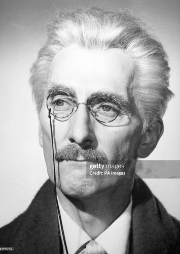 Peter Cushing