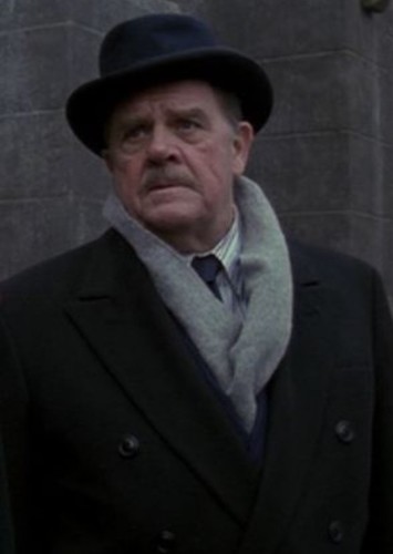 Police Commissioner James Gordon