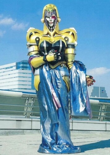 Queen Machina