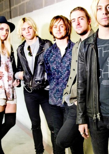 R5