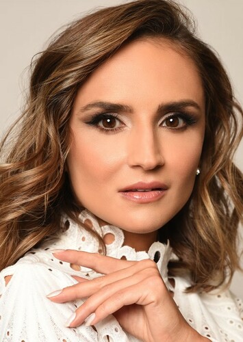 Rachael Leigh Cook