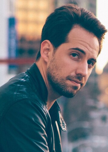 Ray Chase