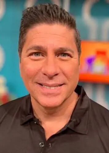 Raymond Arrieta