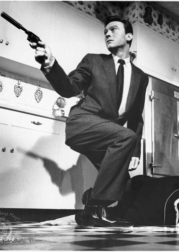 Raymond Shaw