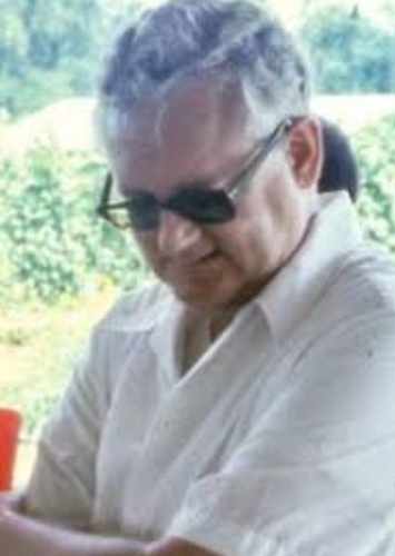 RICHARD DWYER (GROUP'S LEO RYAN)