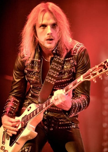 Richie Faulkner