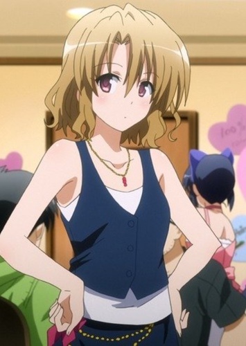 Risa Momioka