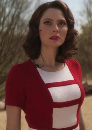 Rita Farr/Elasti-Woman