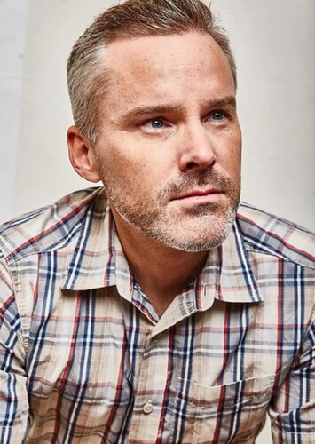 Roger Craig Smith