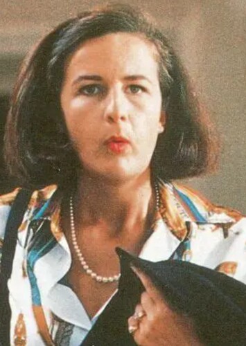 Rosalind / Julia Malefète