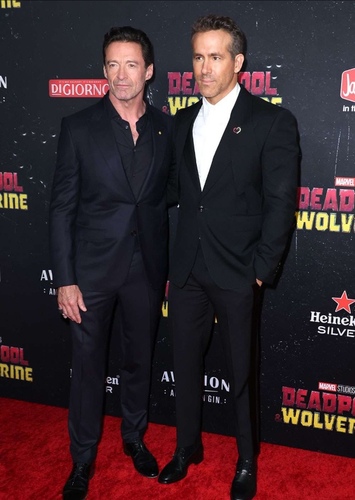 Ryan Reynolds & Hugh Jackman