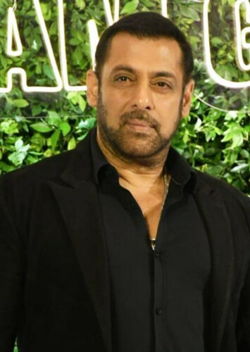 Salman Wiggle