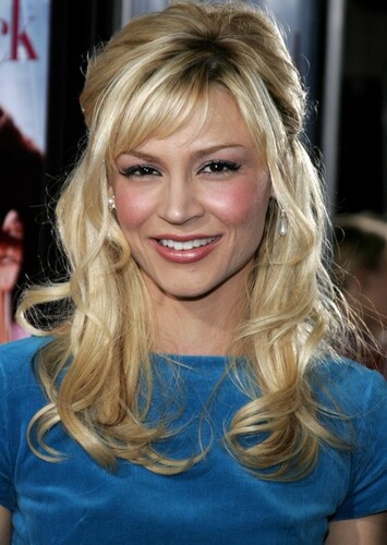 Samaire Armstrong