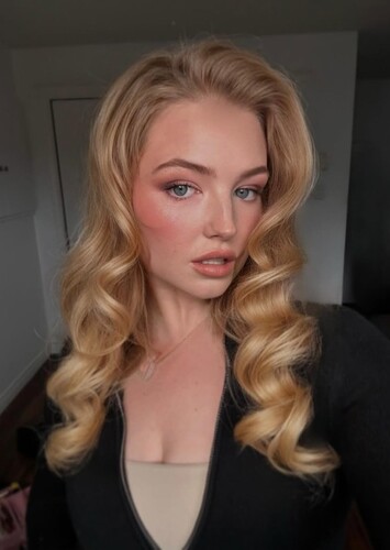 Samantha Aucoin