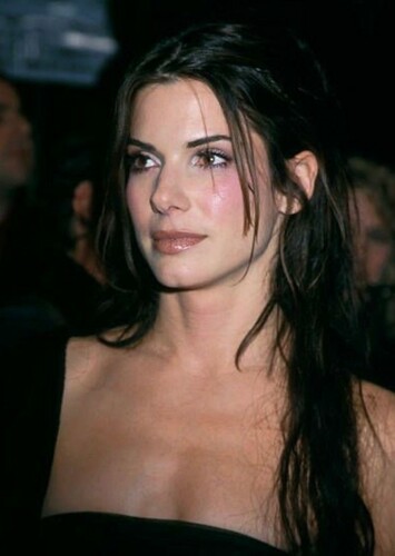 Sandra Bullock