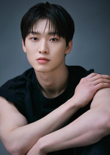 Sang Heon Lee