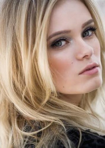 Sara Paxton
