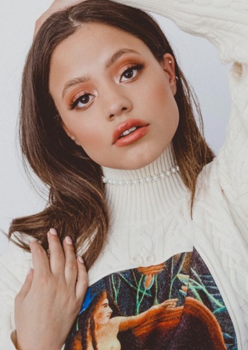 Sarah Jeffery