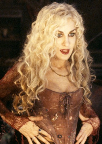 Sarah sanderson