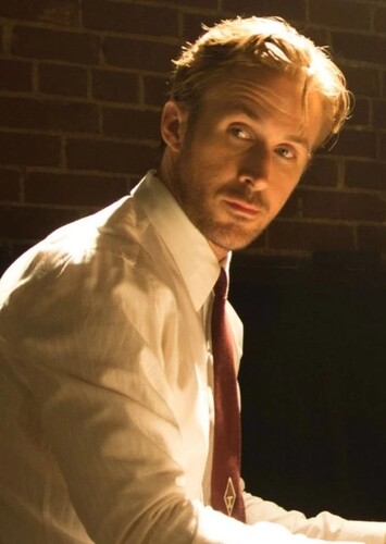Sebastian "Seb" Wilder