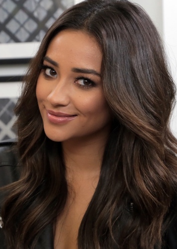 Shay Mitchell