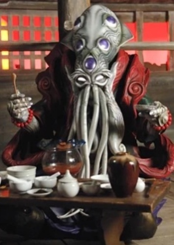 Shiitari Of The Bones