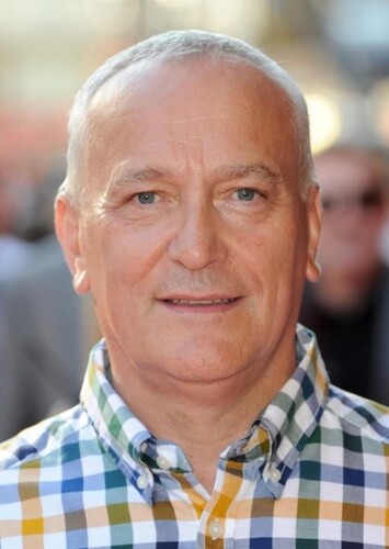 Simon Greenall