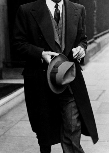 Sir Albert Standish