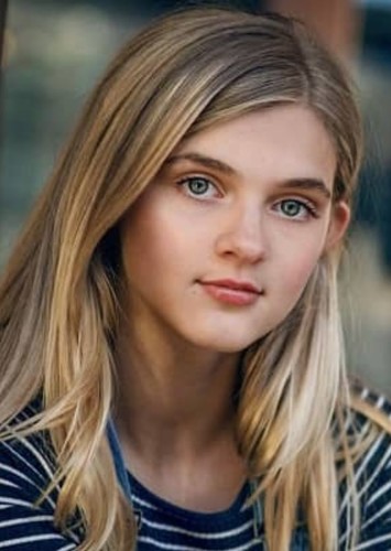 Skylar Dunn