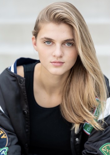 Skylar Dunn