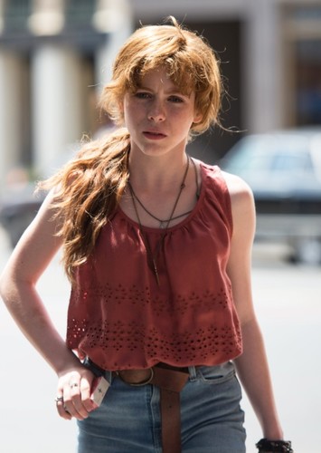 Sophia Lillis