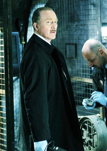 Special Agent Dale Evans