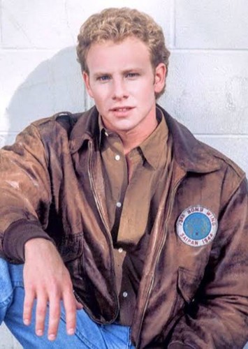 Steve Sanders