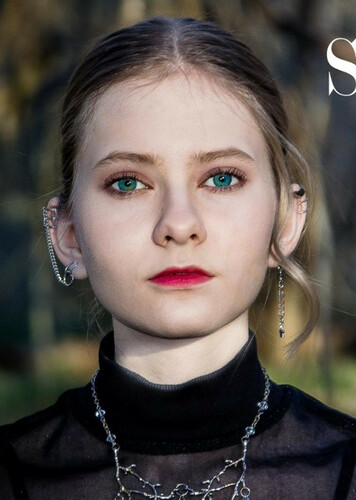 Stranger's Eyes - Lilith Max