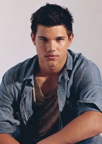 Taylor Lauther