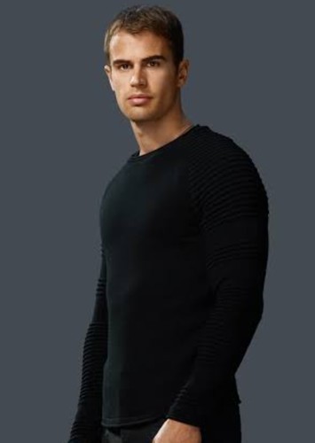 Tobias Eaton