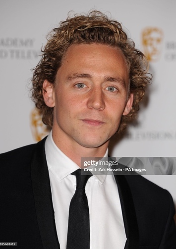 Tom Hiddleston