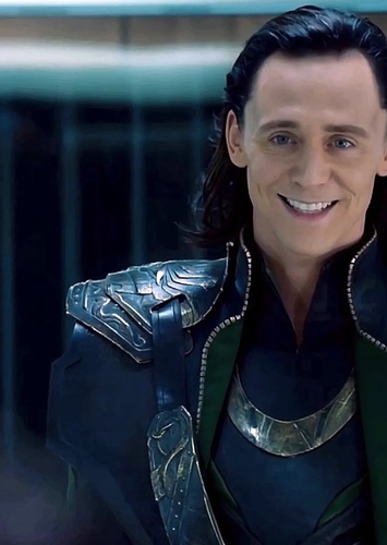 Tom Hiddleston