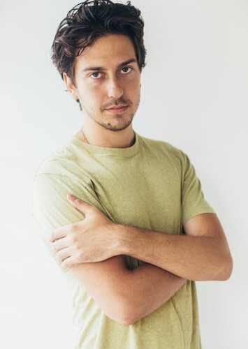Tomas