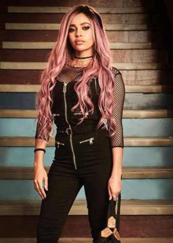 Toni Topaz