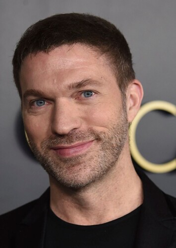 Travis Knight