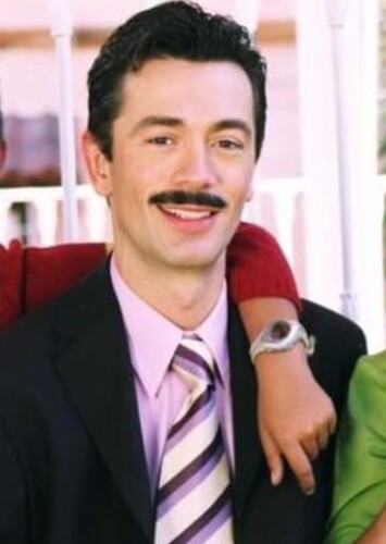 Vicente Rosales