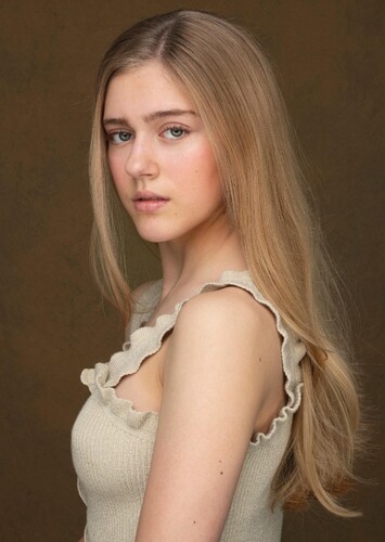 Vivienne Rowe