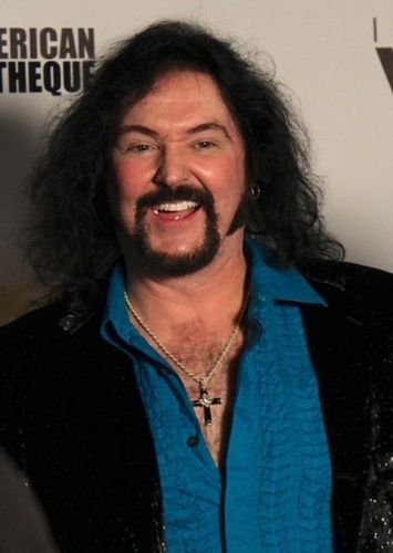 Wally Wingert