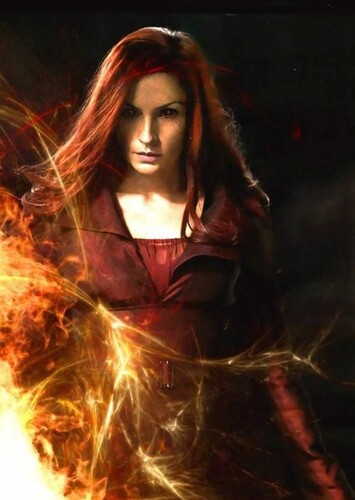 What if Bryan Singer directed X-Men Dark Phoenix?
