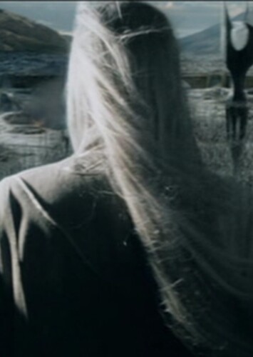What if Saruman fought in The Battle of Helm's Deep?