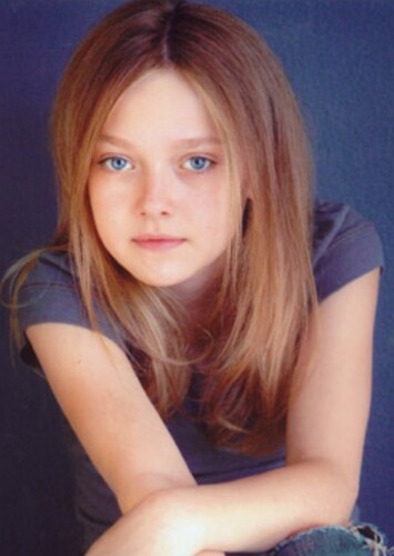 Young Dakota Fanning